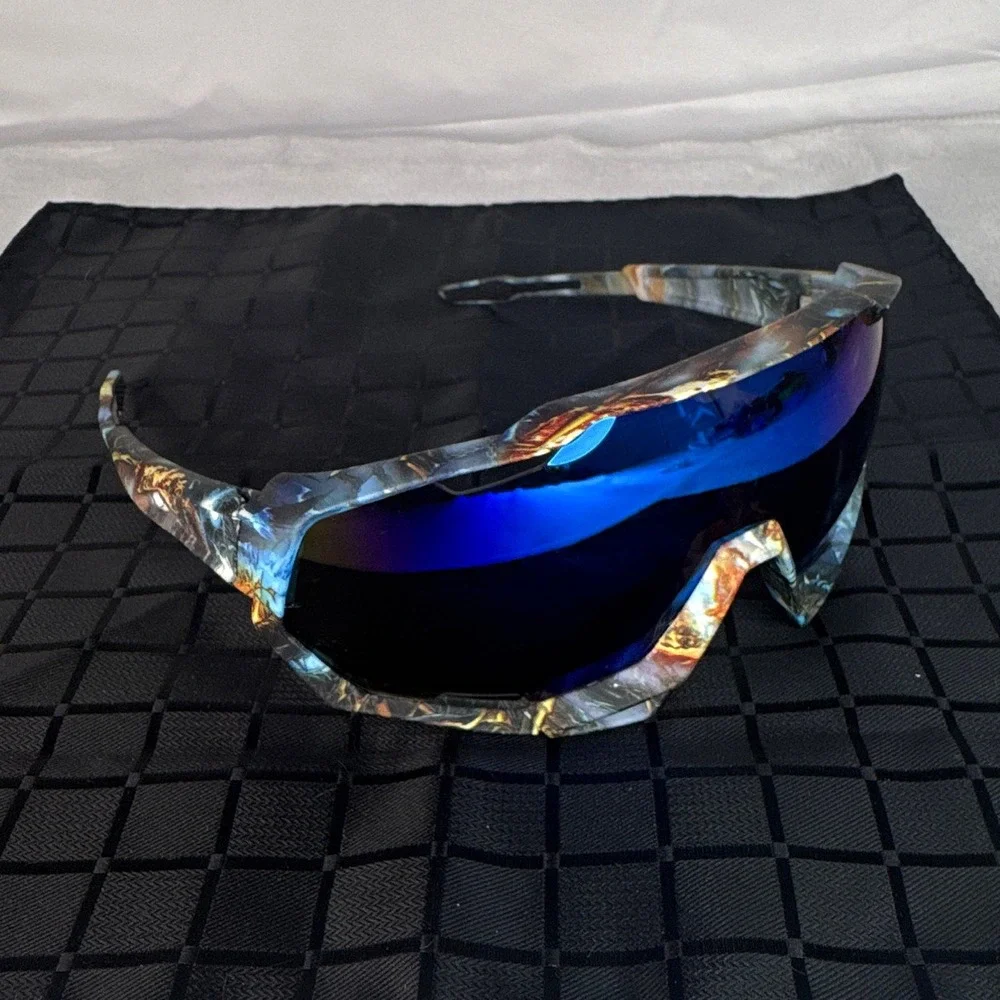 Sunglasses Lightweight Blue Mirrored Lens Multicolor Frame